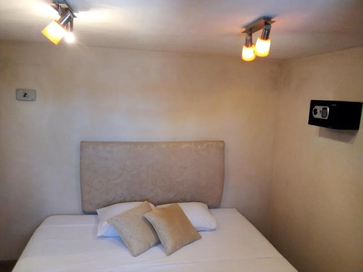 펜션 푸에르토 모렐로스 Casa Dolce Pool & Jacuzzi 빌라